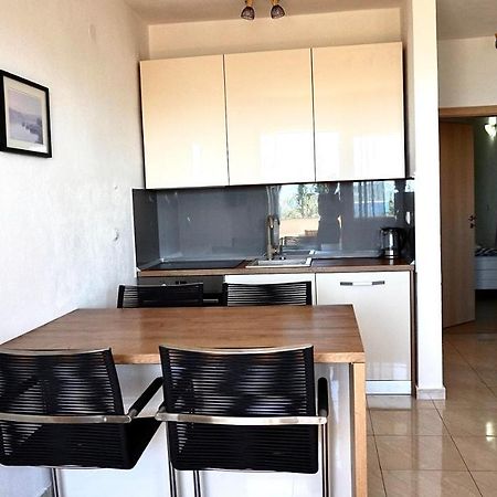Apartments Maris Starigrad Paklenica Bagian luar foto