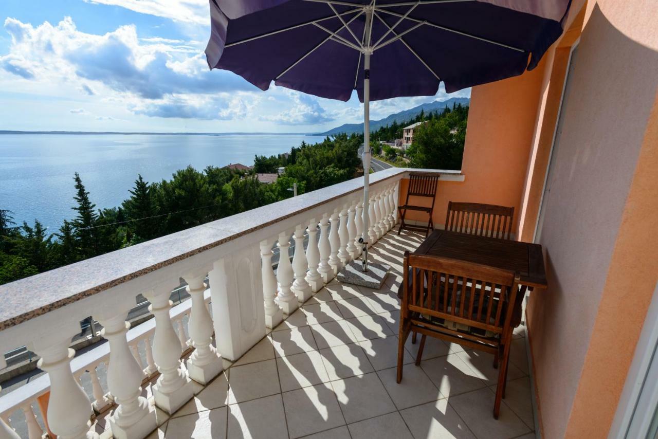 Apartments Maris Starigrad Paklenica Bagian luar foto