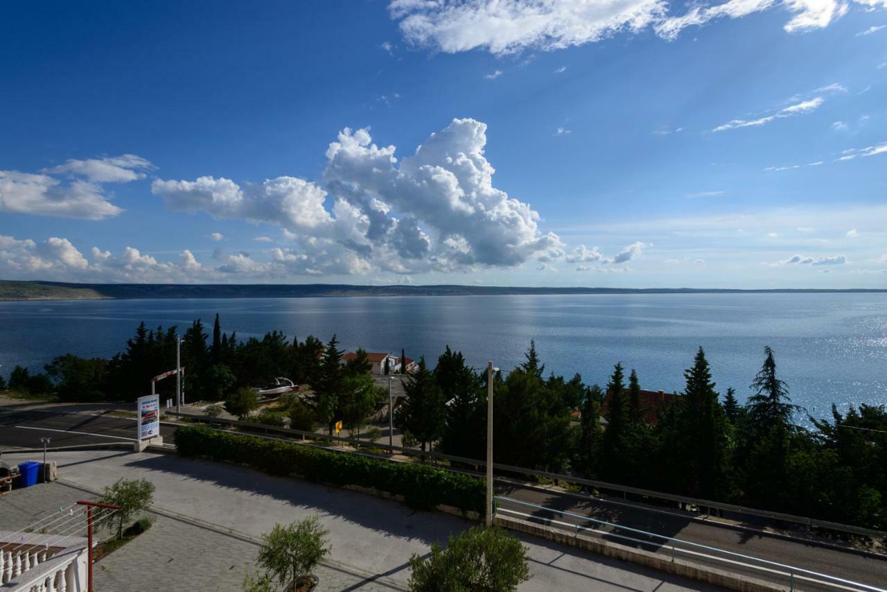 Apartments Maris Starigrad Paklenica Bagian luar foto